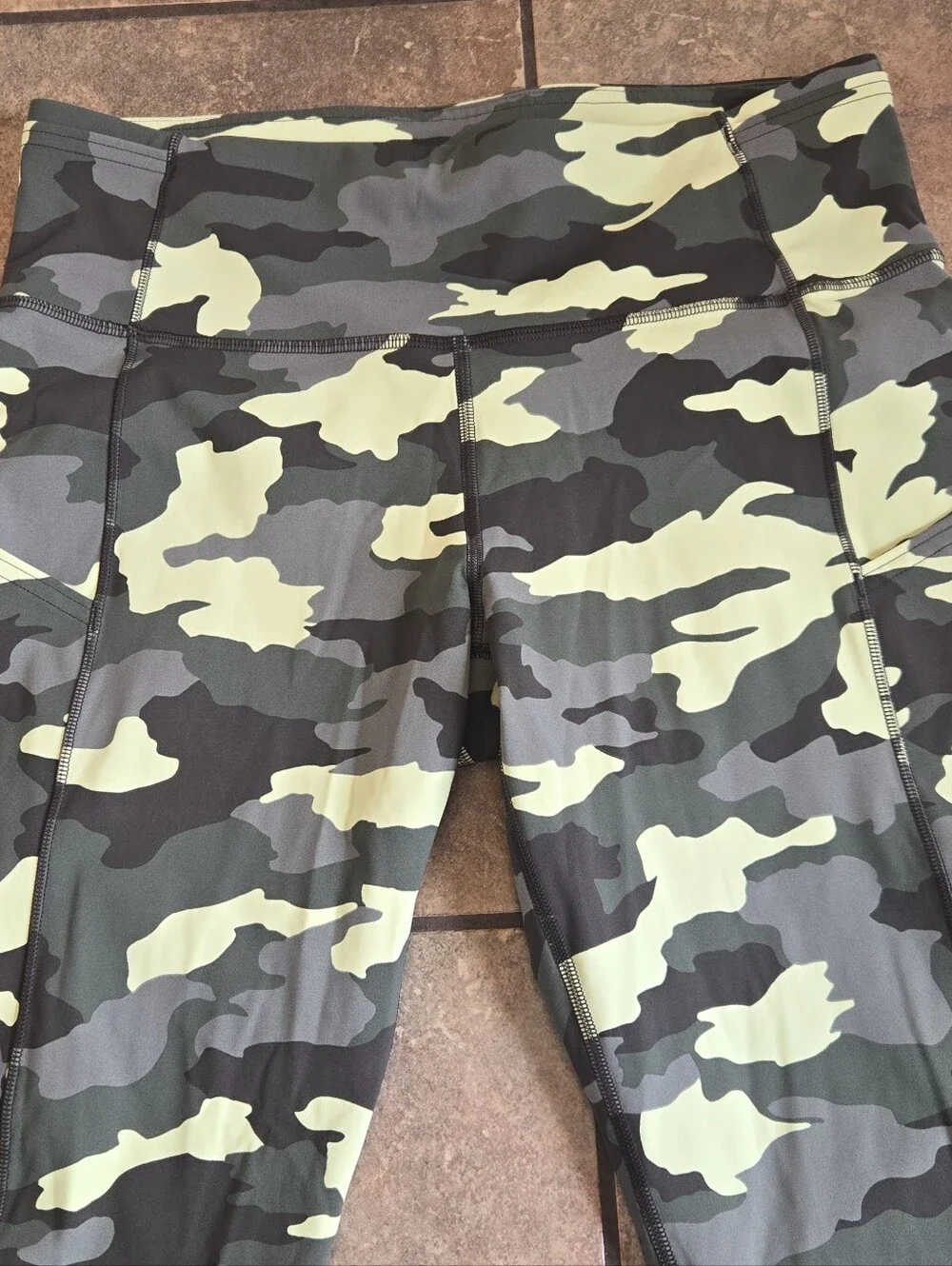 Lululemon Fast and Free High-Rise 25
